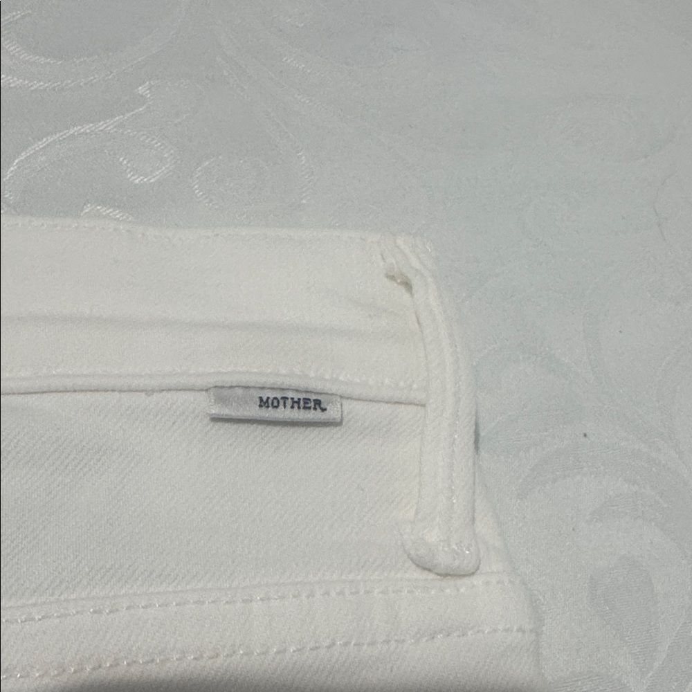 Mother Hi-Waist Capri Jeans. Ladies 26 - Picture 10 of 16